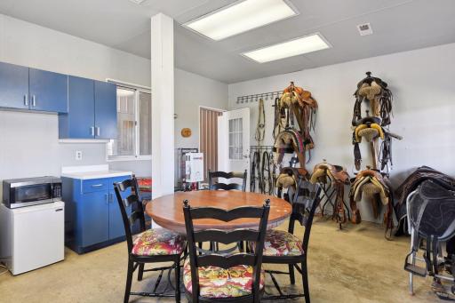 480 Deborah Drive, Maple Plain, MN 55359