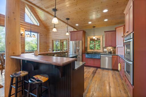 20529 Round Lake Rd-8.jpg