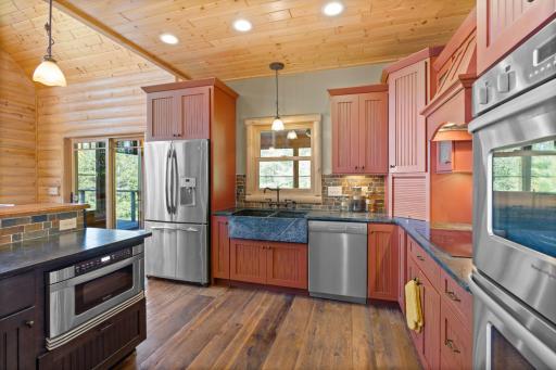 20529 Round Lake Rd-9.jpg