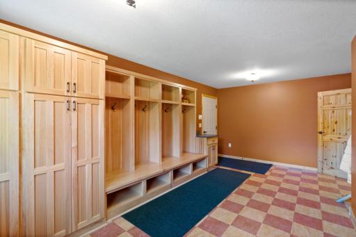 20529 Round Lake Rd-28.jpg