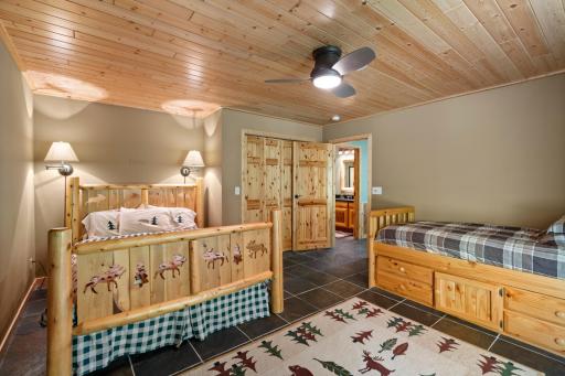 20529 Round Lake Rd-55.jpg