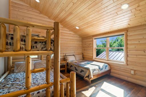 20529 Round Lake Rd-62.jpg