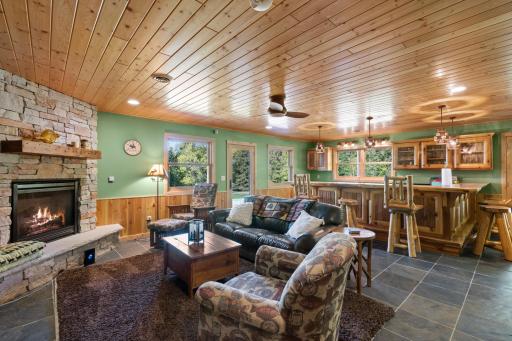 20529 Round Lake Rd-44.jpg