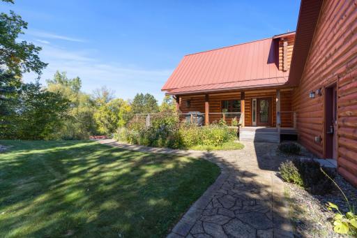 20529 Round Lake Rd-67.jpg