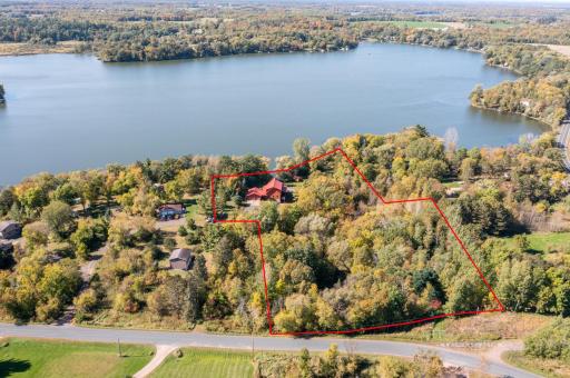 20529 Round Lake Rd drone-3.jpg