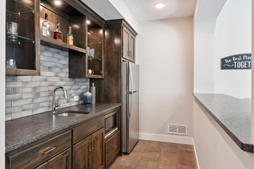 5190 Yellowstone Lane N, Plymouth, MN 55446