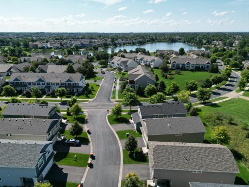 Walk to to the nearby lakes and Blaine Beach.
