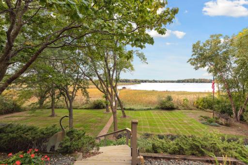 7640 Crimson Bay Road, Chaska, MN 55318
