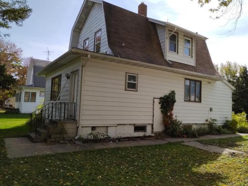 113 3rd Street, Claremont, MN 55924