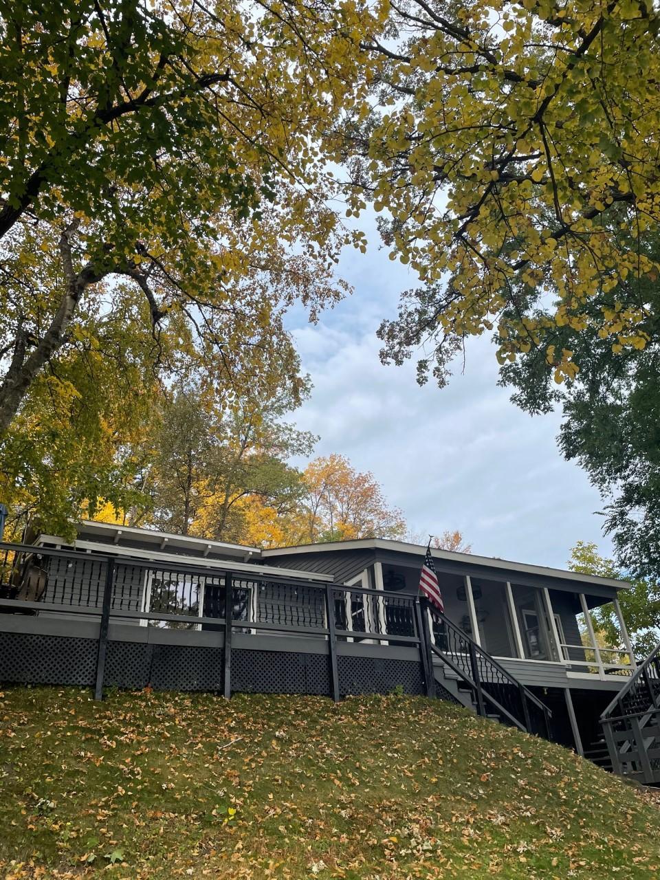 Pelican Lake - Main - Home - 10-4-22.jpg