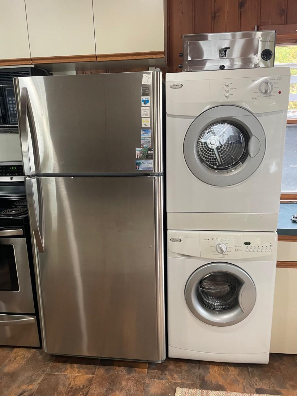 Pelican Lake - Washer-Dryer - 8 - 10-4-22.jpg