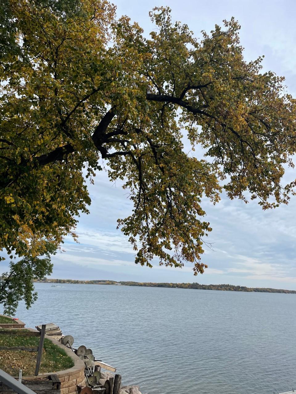 Pelican Lake - Lake View - 1 - 10-4-22.jpg