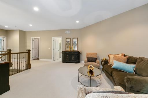 4834 Timber Ridge Circle, Minnetonka, MN 55345