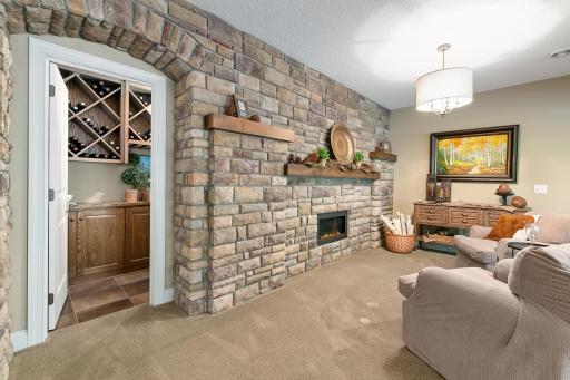 4834 Timber Ridge Circle, Minnetonka, MN 55345