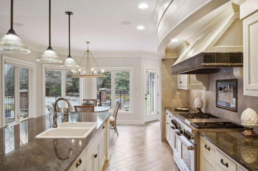 28005 Boulder Bridge Drive, Excelsior, MN 55331