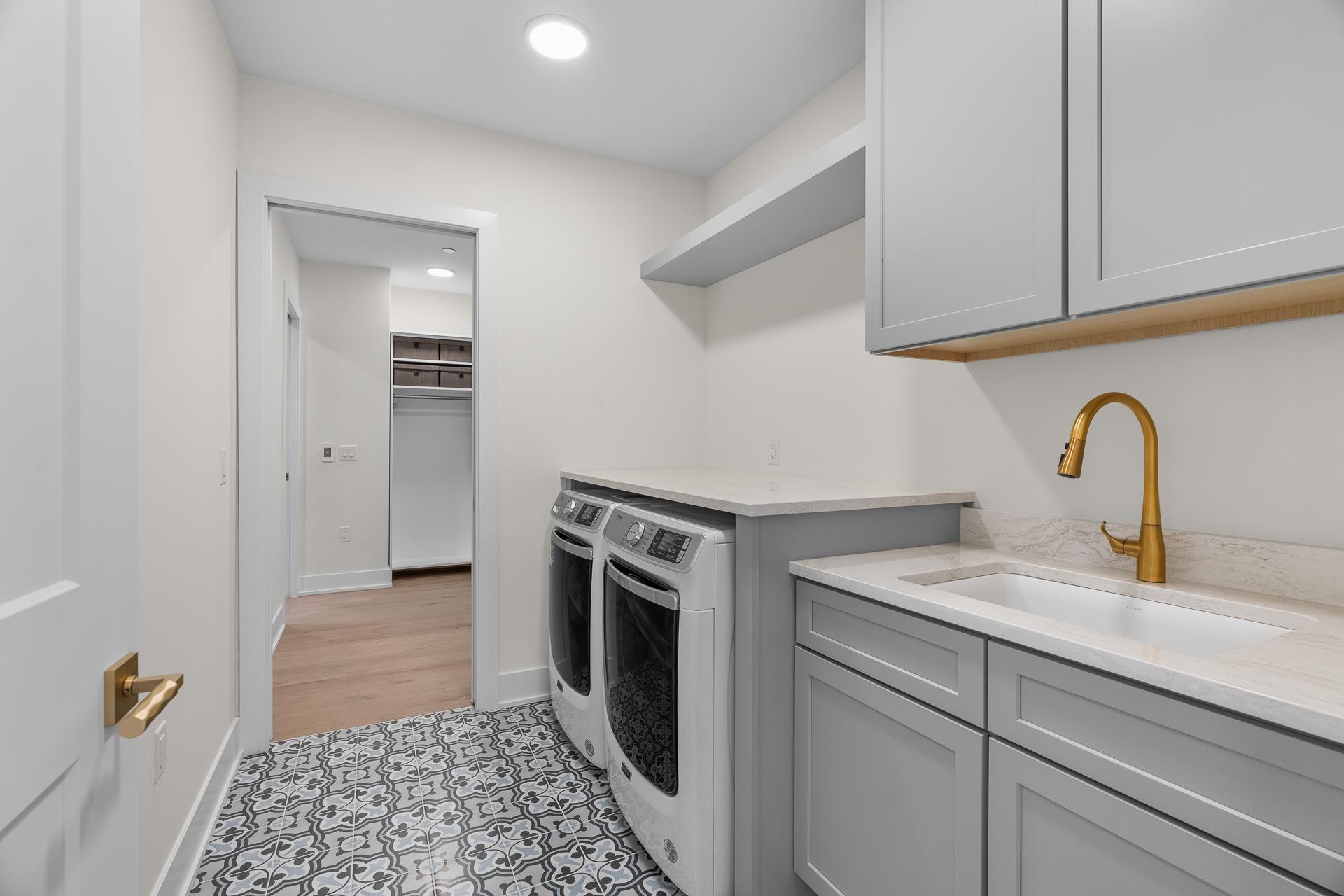 Hill Farm Condos #209