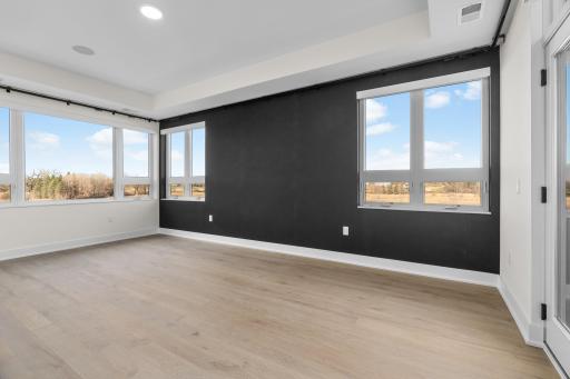 1 Hill Farm Road, 209, Saint Paul, MN 55127