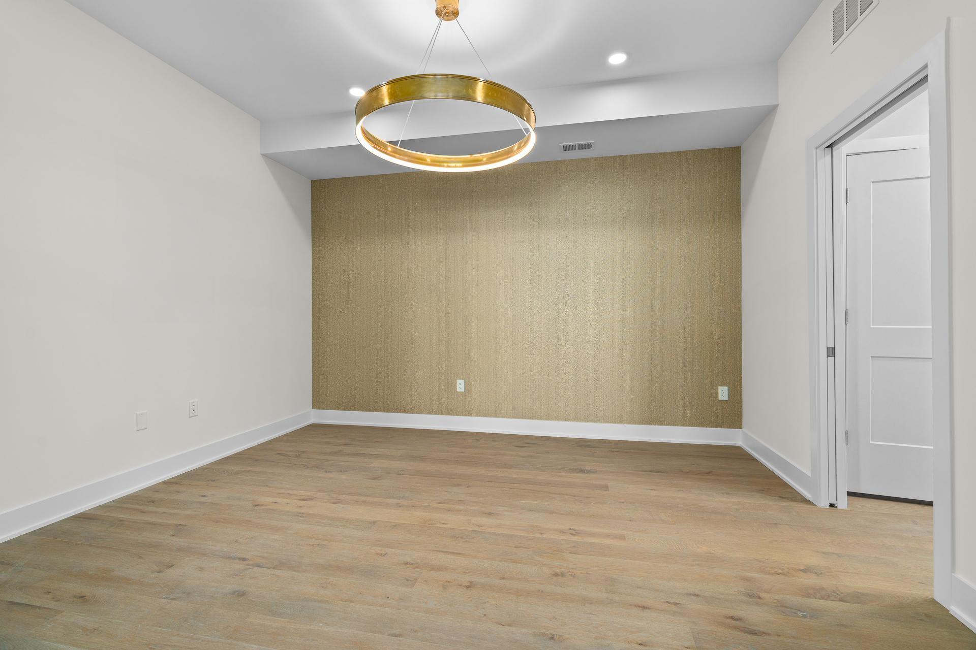 Hill Farm Condos #209