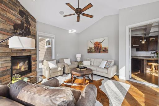 11024 Aquila Bluffs Circle, Bloomington, MN 55438