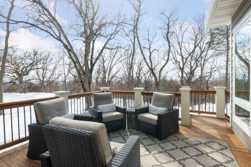 11024 Aquila Bluffs Circle, Bloomington, MN 55438