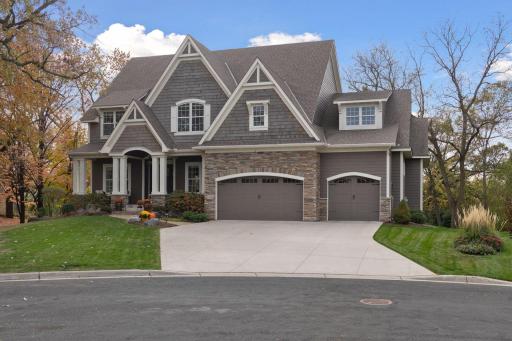 11024 Aquila Bluffs Circle, Bloomington, MN 55438