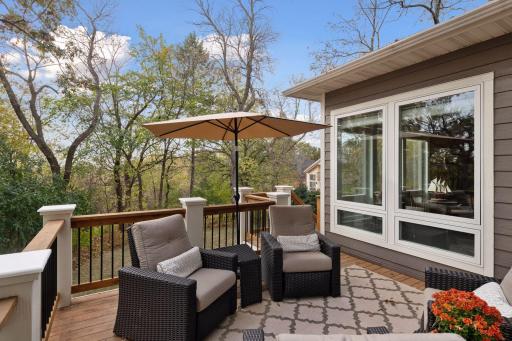 11024 Aquila Bluffs Circle, Bloomington, MN 55438