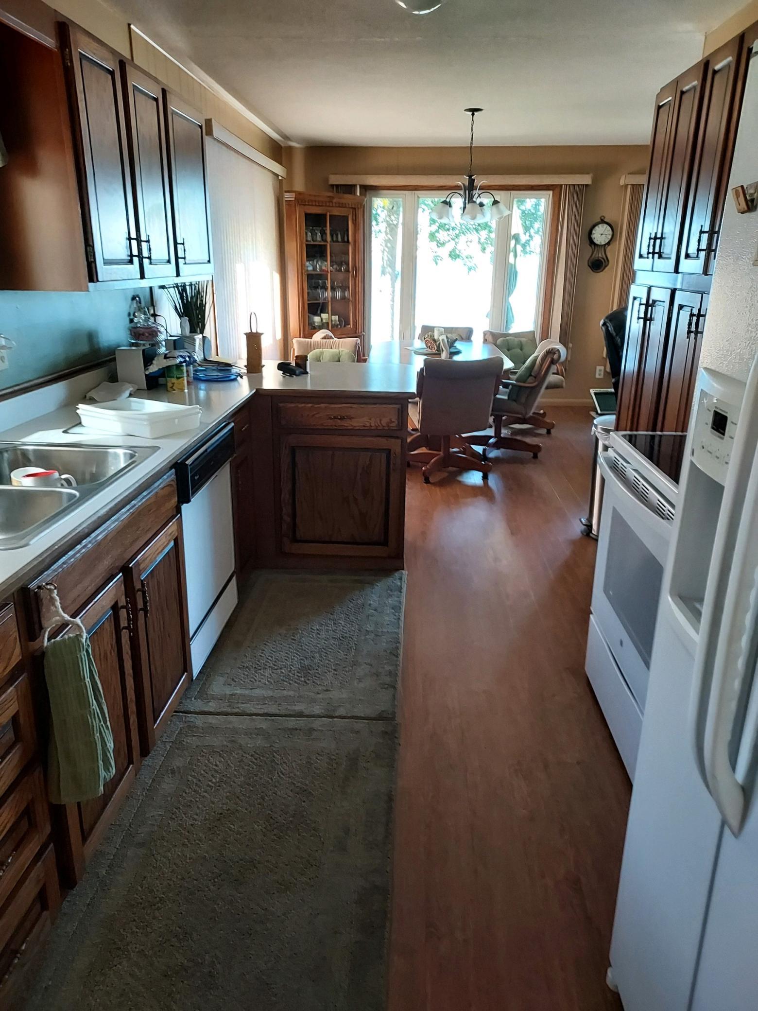 12. Kitchen to Dining Room.jpg