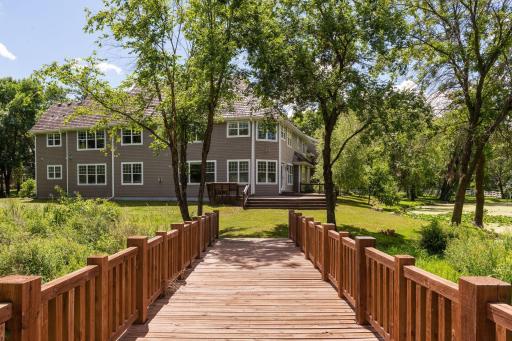 1060 74th Street, Victoria, MN 55386