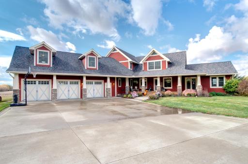 11981 Eaken Avenue SE, Delano, MN 55328