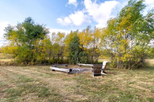 11981 Eaken Avenue SE, Delano, MN 55328