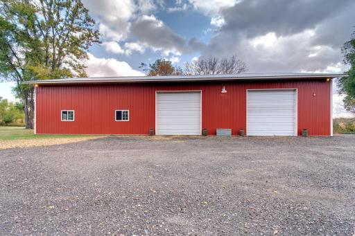 11981 Eaken Avenue SE, Delano, MN 55328