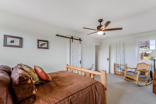 11981 Eaken Avenue SE, Delano, MN 55328