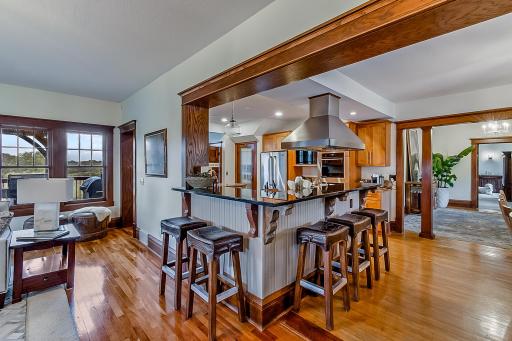11981 Eaken Avenue SE, Delano, MN 55328
