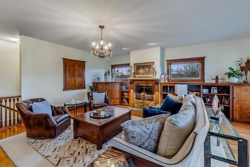 11981 Eaken Avenue SE, Delano, MN 55328