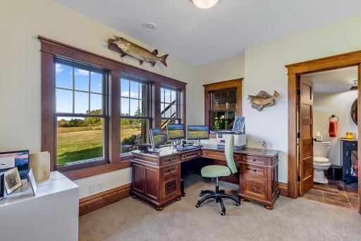 11981 Eaken Avenue SE, Delano, MN 55328