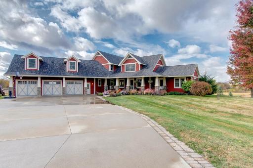 11981 Eaken Avenue SE, Delano, MN 55328
