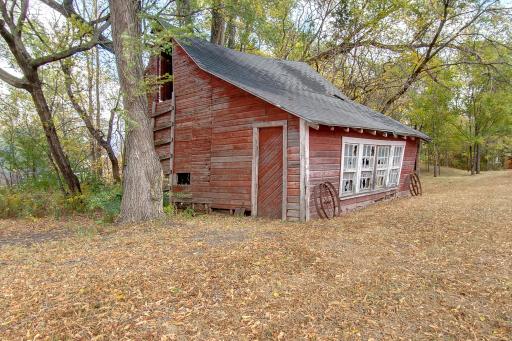 11981 Eaken Avenue SE, Delano, MN 55328