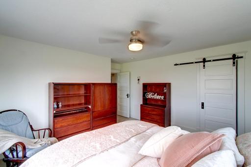 11981 Eaken Avenue SE, Delano, MN 55328