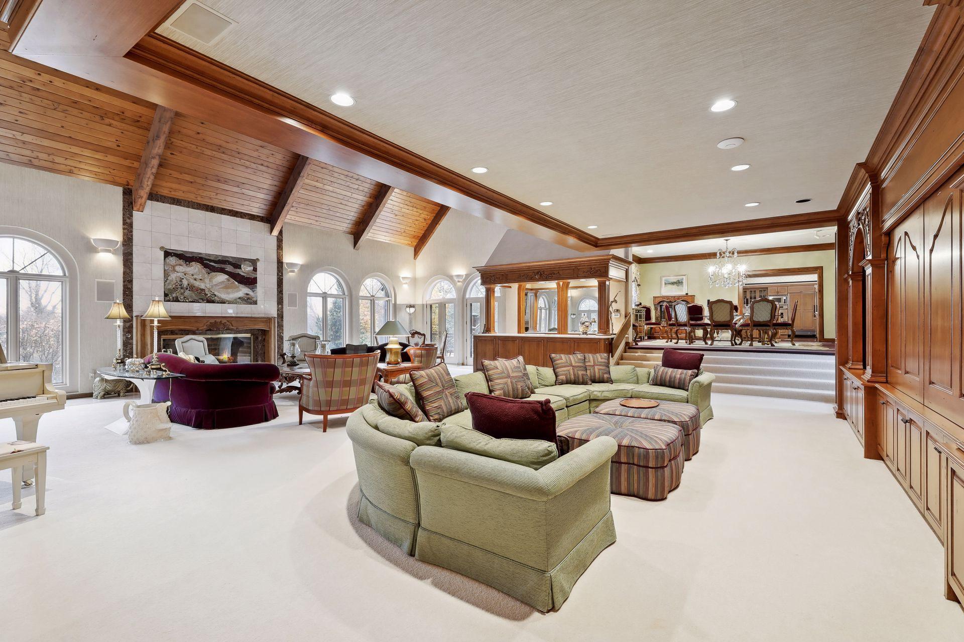 Windows overlook Sunfish Lake