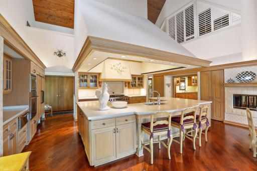 2152 Charlton Road, Sunfish Lake, MN 55118