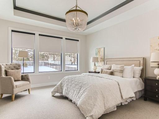 4005 Haven Woods Court, Eagan, MN 55123