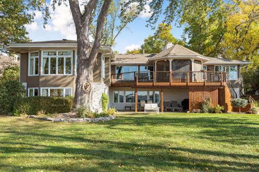 2775 Shadywood Road, Excelsior, MN 55331