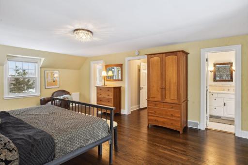 3921 Tramore Lane, Wayzata, MN 55391