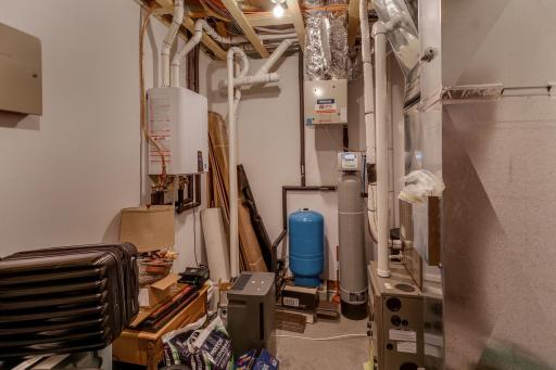 38017 Donaldson Point, Pine River, MN 56474