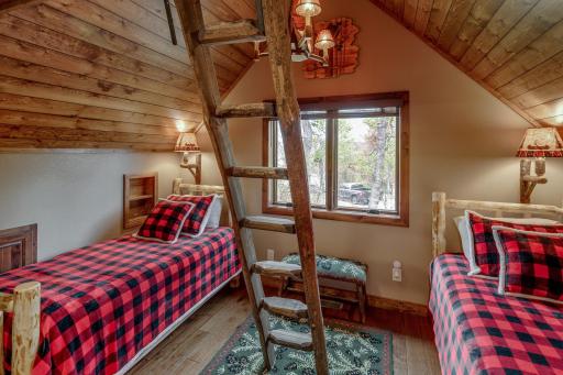 38017 Donaldson Point, Pine River, MN 56474