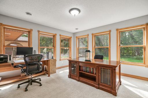 Office with an abundance of windows~ desk included