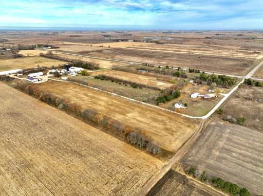 29272 US Highway 14, Lamberton, MN 56152