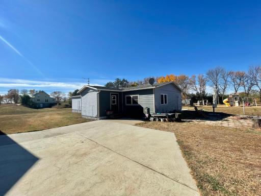29272 US Highway 14, Lamberton, MN 56152
