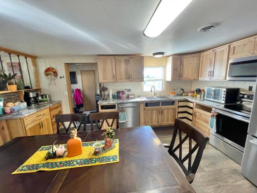 29272 US Highway 14, Lamberton, MN 56152