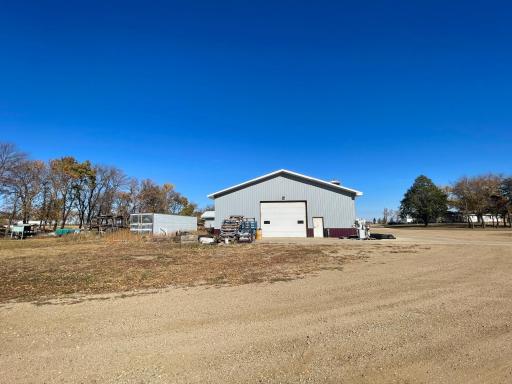 29272 US Highway 14, Lamberton, MN 56152
